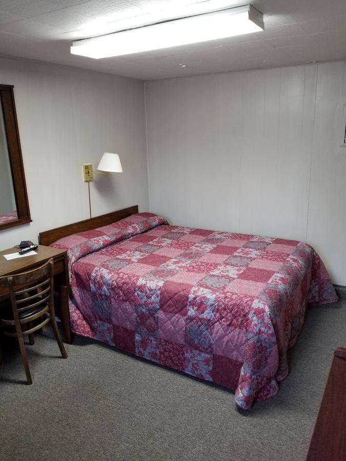 סולט סנט מרי Long Ships Motel מראה חיצוני תמונה